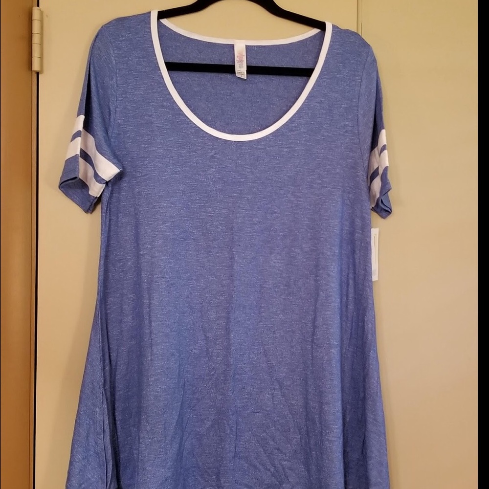 Blue perfect t